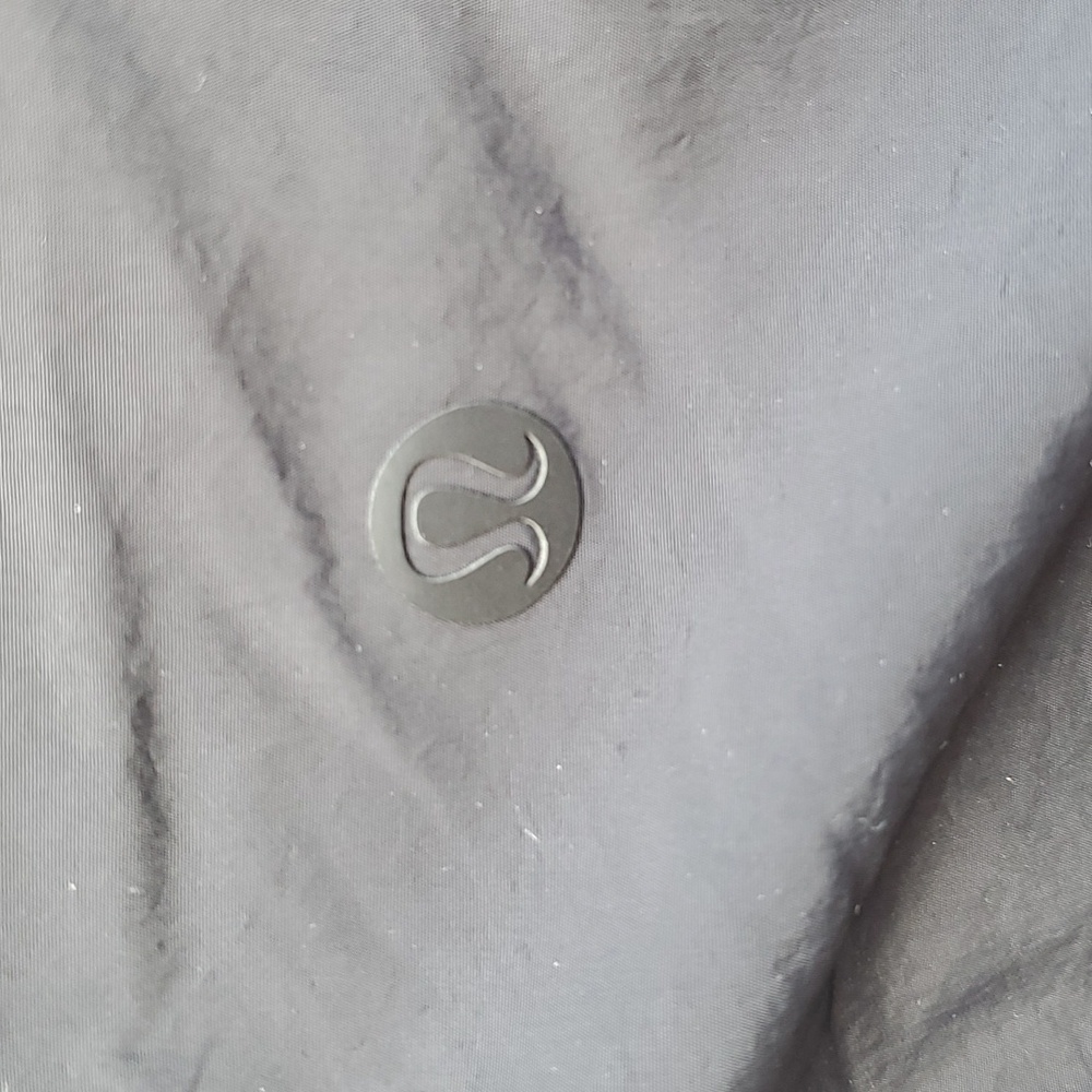 Lululemon Flip It And Reverse It Puffer Jacket W4… - image 6